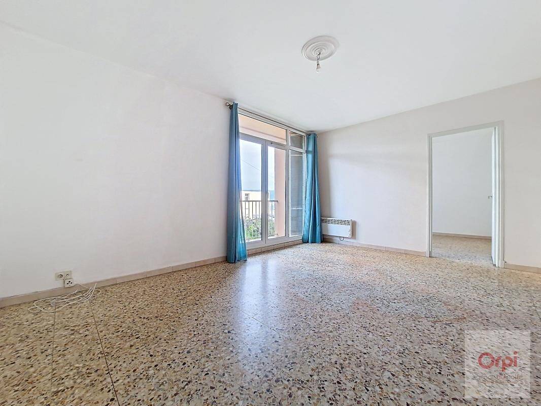 Maison à louer, 83m², AJACCIO