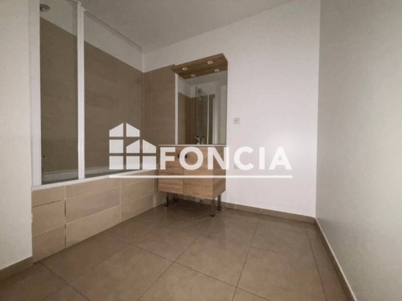 Maison à louer, 44m², NIMES