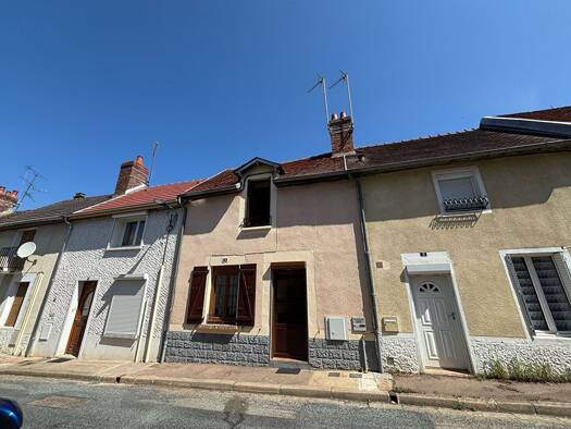 Maison de ville à vendre 77 500 € 4 pièces 1 chambre 55 m² 90 m² de terrain Fourchambault 58600