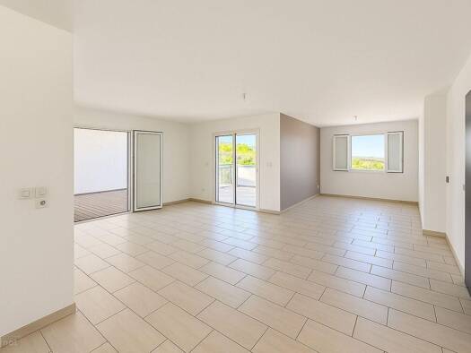 Appartement à vendre 610 000 € 5 pièces 3 chambres 113,6 m² Saint-Gilles Les Bains Saint-Gilles-les-Bains 97434