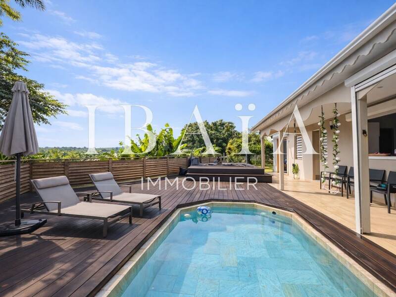 Maison à vendre, 90m², PETIT BOURG