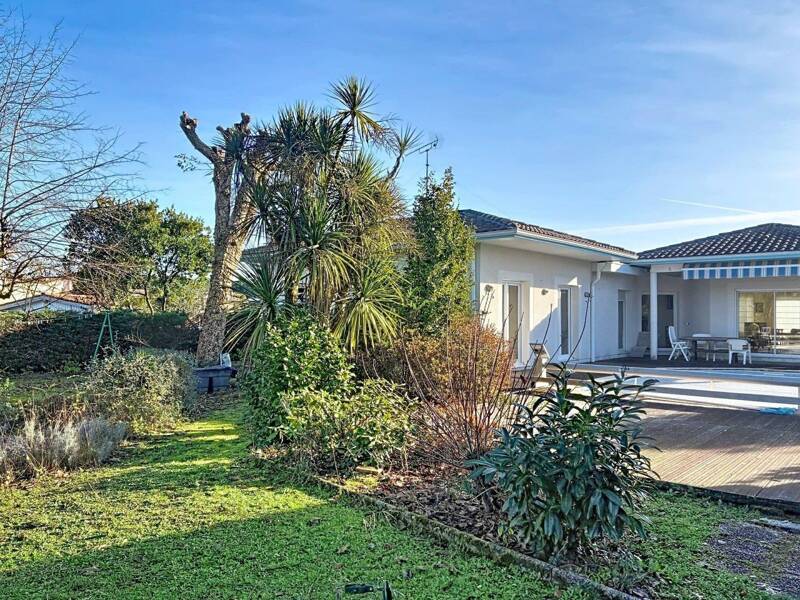 Maison à vendre, 175m², GUJAN MESTRAS
