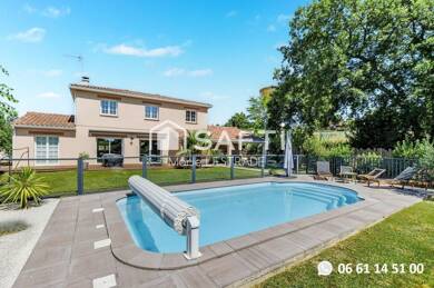 Maison à louer 2 300 € 6 pièces 5 chambres 163 m² 1 500 m² de terrain Castelmaurou 31180