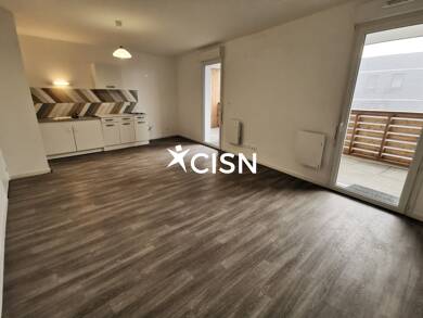 Appartement à louer 521 € 1 pièce 34 m² Étage 6/7 St Nazaire 44600