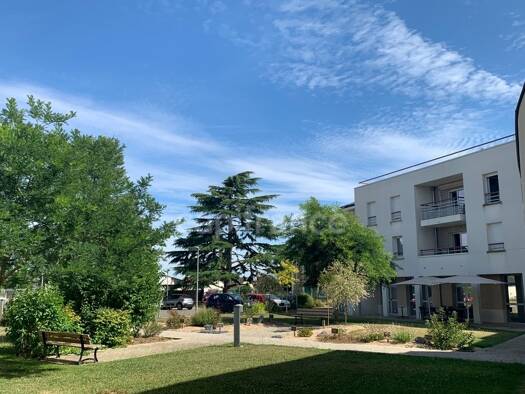 Appartement à vendre 102 700 € 1 pièce 32 m² RDC/3 Centre-Corvée Vernouillet 28500