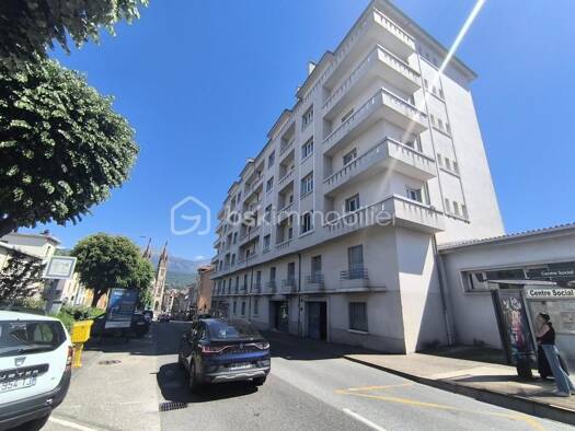 Appartement à vendre 86 500 € 3 pièces 1 chambre 51 m² Étage 1/5 Centre Ville Ouest Voiron 38500