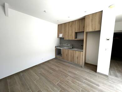 Appartement à louer - Neuf 1 335 € 3 pièces 2 chambres 50 m² Dernier étage, Étage 2/2 Bougival 78380
