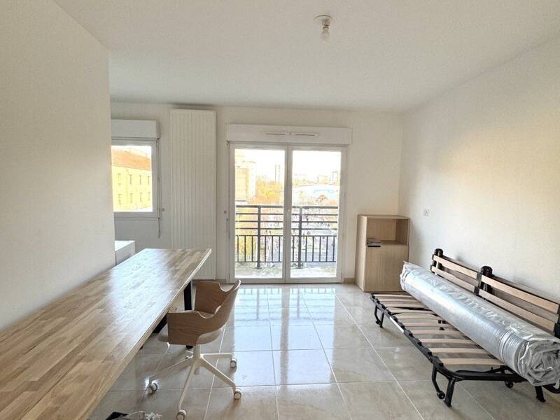 Maison à louer, 24m², VITRY SUR SEINE