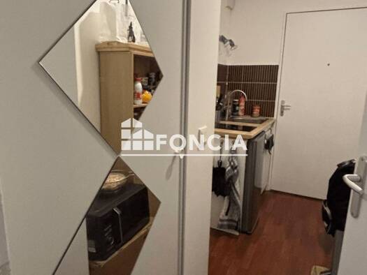 Appartement à vendre 89 000 € 1 pièce 16,6 m² Étage 3/3 Ouest Avon 77210