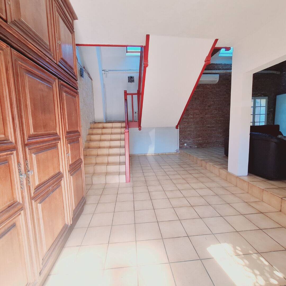 Maison à vendre, 197m², SAINTE GENEVIEVE