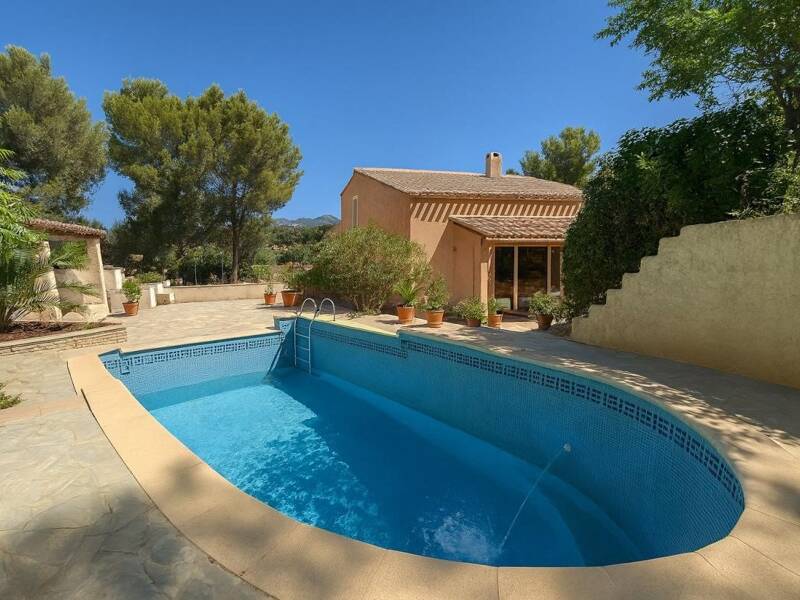 Maison à vendre, 160m², LA PENNE SUR HUVEAUNE