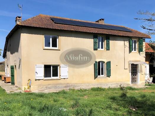 Maison à vendre 222 000 € 7 pièces 3 chambres 218 m² 5 293 m² de terrain Marciac 32230