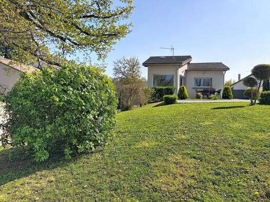 Maison à vendre 459 000 € 4 pièces 2 chambres 84 m² 630 m² de terrain Francheville 69340