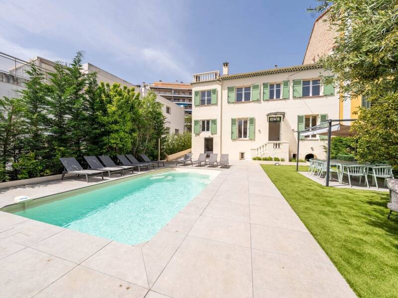 Maison à louer, 165m², CANNES