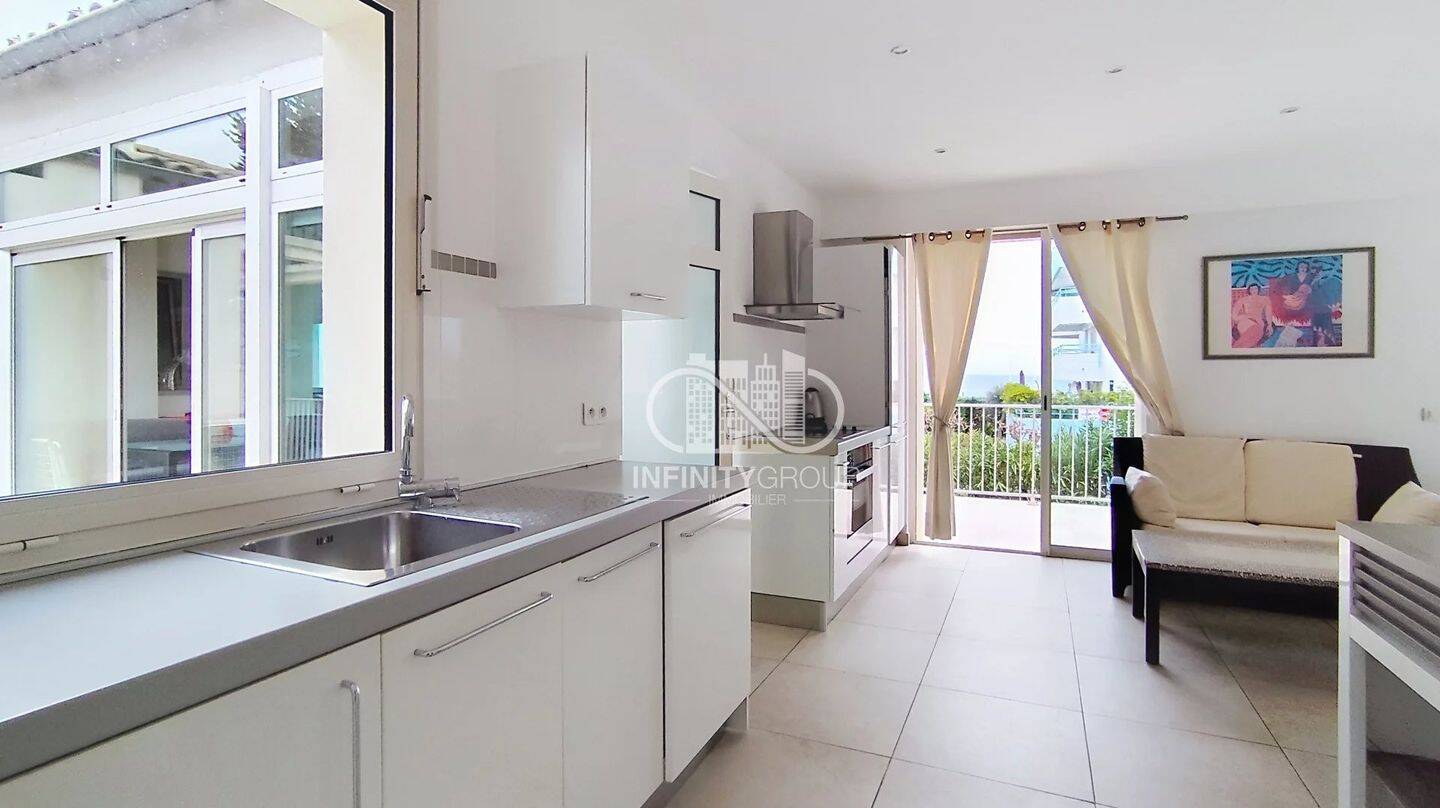 Maison à vendre, 256m², ANTIBES