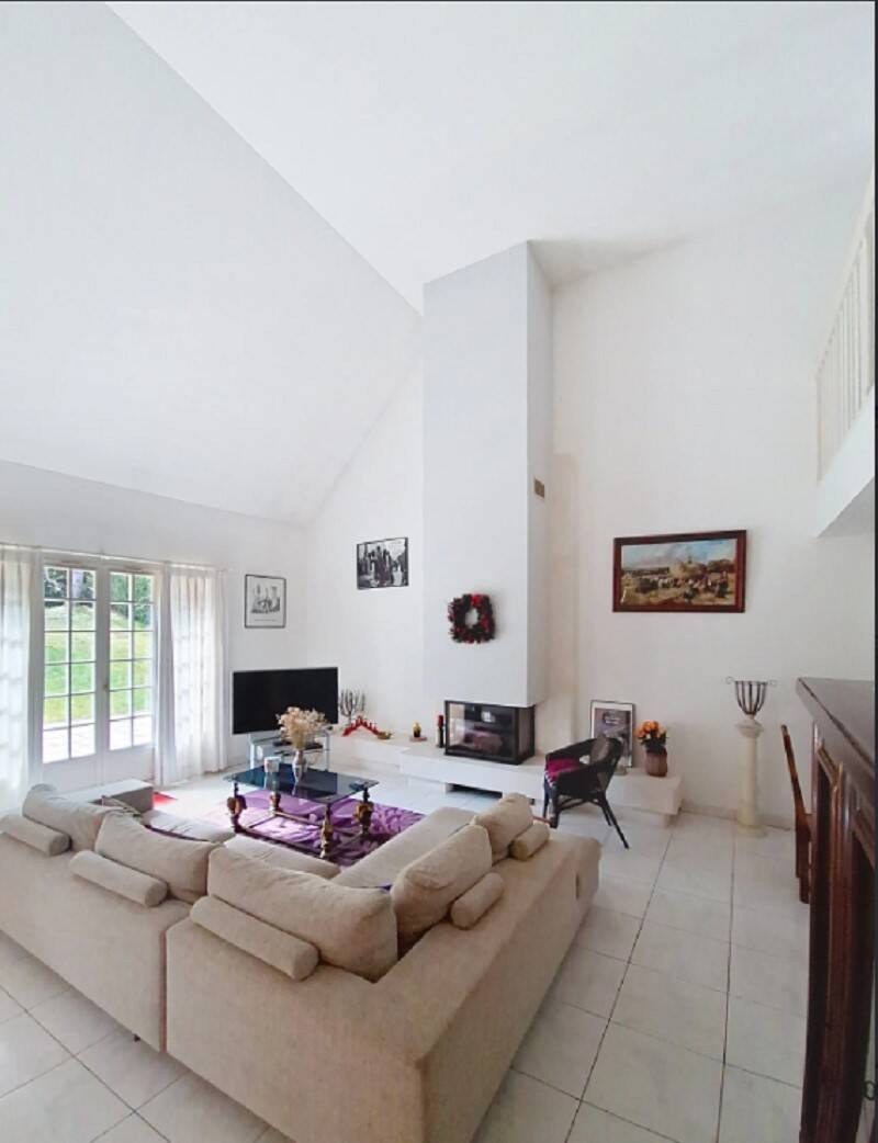 Maison à vendre, 241m², SAINT REMY L'HONORE