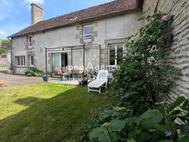 Maison à vendre 153 000 € 4 pièces 3 chambres 134 m² 1 681 m² de terrain Heloup 61250