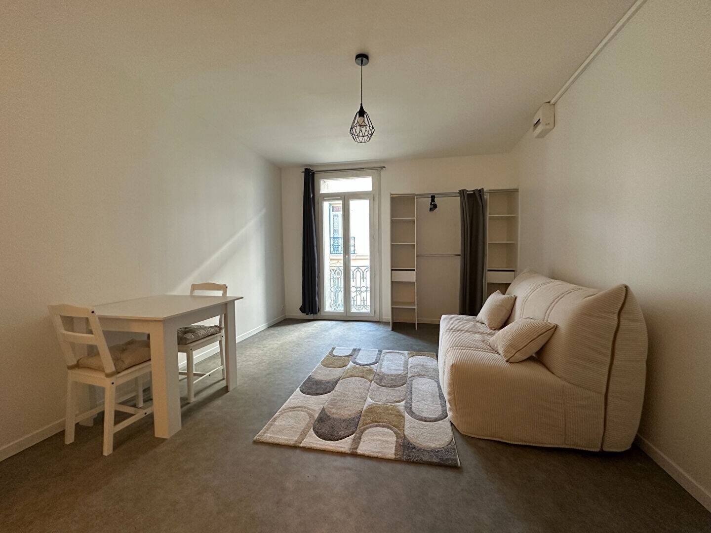 Maison à louer, 22m², BEZIERS