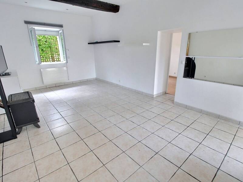 Maison à louer, 42m², VOISINS LE BRETONNEUX