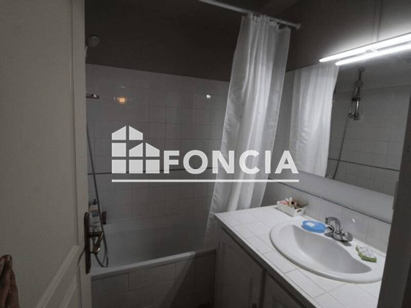 Maison à louer, 74m², NIMES