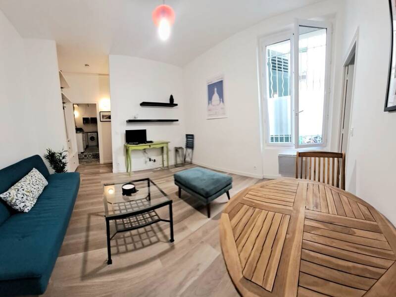 Maison à louer, 42m², PARIS 18E