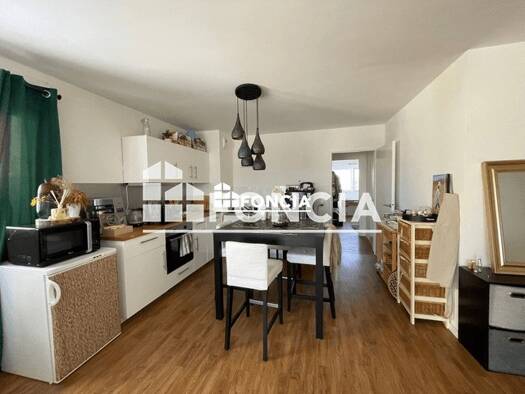 Appartement à louer 854 € 3 pièces 2 chambres 69,3 m² 6ème étage Atalante Beaulieu Rennes 35000