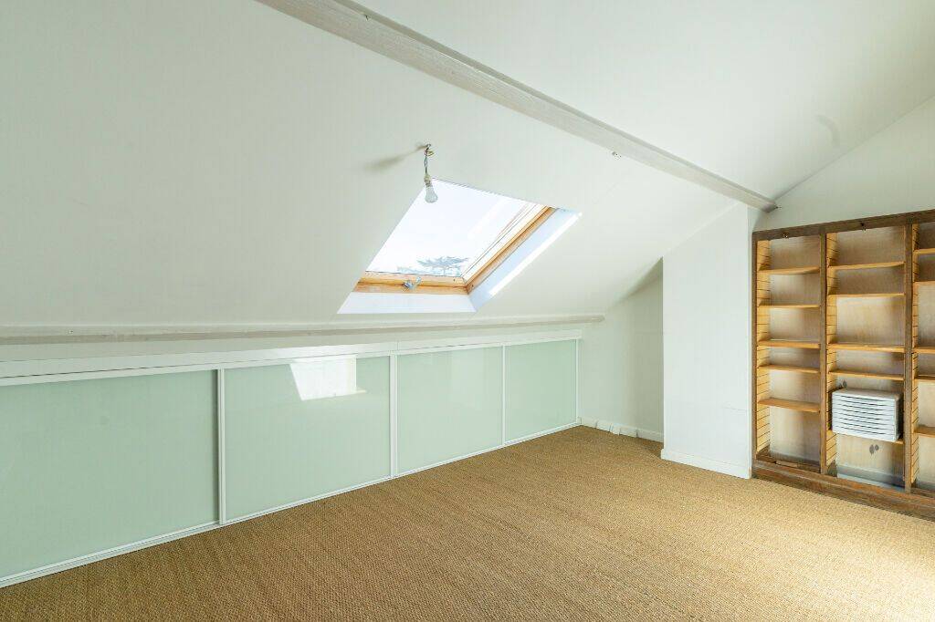 A louer, maison lumineuse et familiale. 4 chambres , 149 m2 — 9