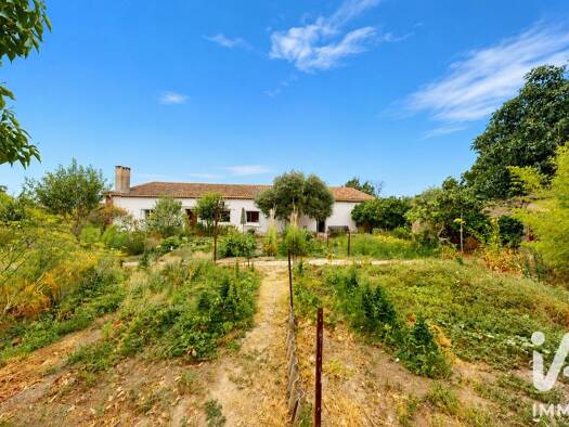 Maison de plain-pied à vendre 407 000 € 5 pièces 4 chambres 145 m² 1 500 m² de terrain Servian 34290