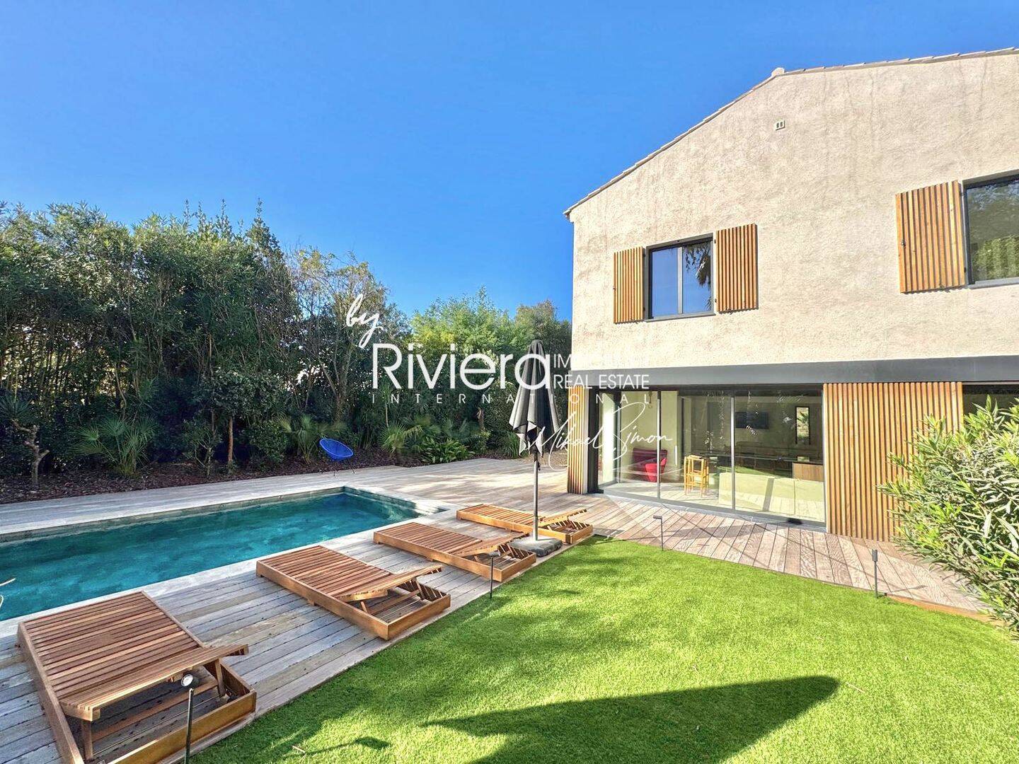 Maison à vendre, 140m², LA CROIX VALMER