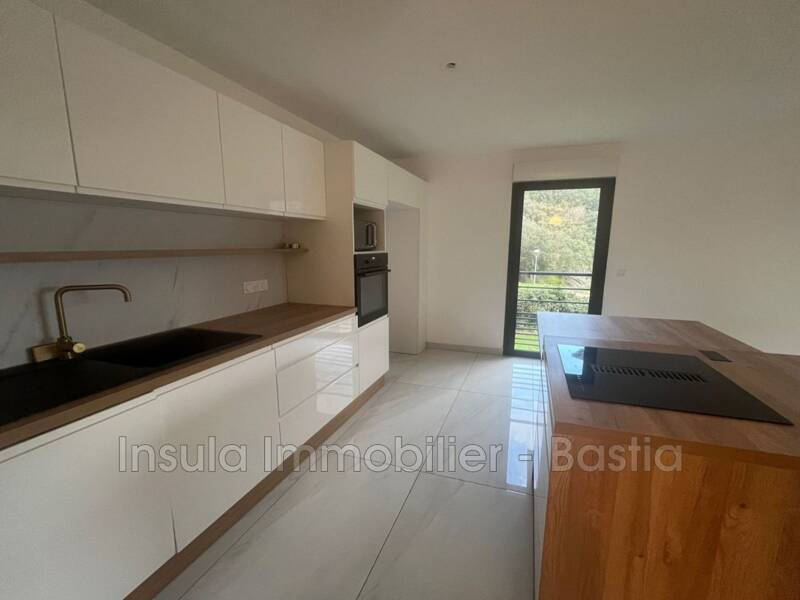 Maison à louer, 69m², BASTIA