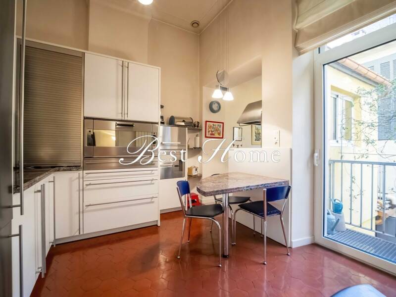 Maison à vendre, 245m², NIMES