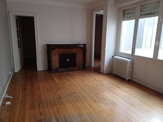 Triplex à vendre 243 800 € 5 pièces 173 m² Étage 1/4 Dufau-Tourasse Pau 64000