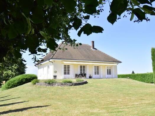 Maison à vendre 369 000 € 5 pièces 4 chambres 150 m² 6 000 m² de terrain Crissey 71530