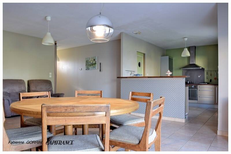 Maison à vendre, 95m², SAINT JEAN DE LIVERSAY