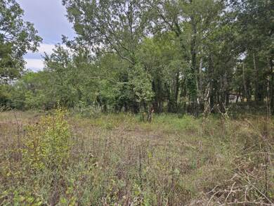 Terrain viabilisé à vendre 260 000 € 1 545 m² de terrain Tourrettes 83440