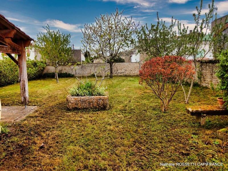 Maison à vendre, 161m², SURGERES