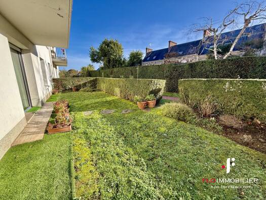 Appartement à vendre - de 1.1M € 3 pièces 2 chambres 66 m² RDC/3 Caen 14000