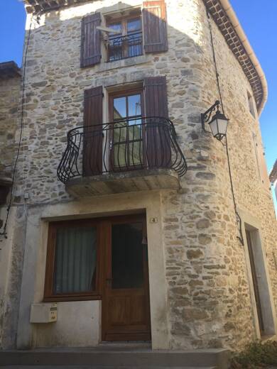 Appartement à louer 304 € 1 pièce 25 m² RDC St Paulet de Caisson 30130