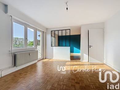 Appartement à vendre 96 000 € 4 pièces 2 chambres 70 m² Dernier étage, Étage 4/4 Sud Ouest Illzach 68110