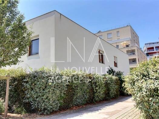 Villa à vendre - Neuf 490 600 € 3 pièces 2 chambres 70,8 m² 22 m² de terrain Parcs Romainville 93230