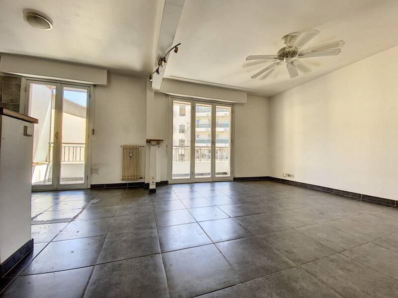 Maison à louer, 33m², NICE