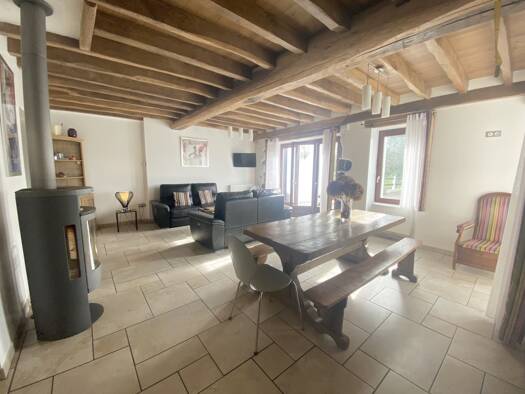 Maison à louer 1 450 € 5 pièces 3 chambres 127 m² Ayherre 64240