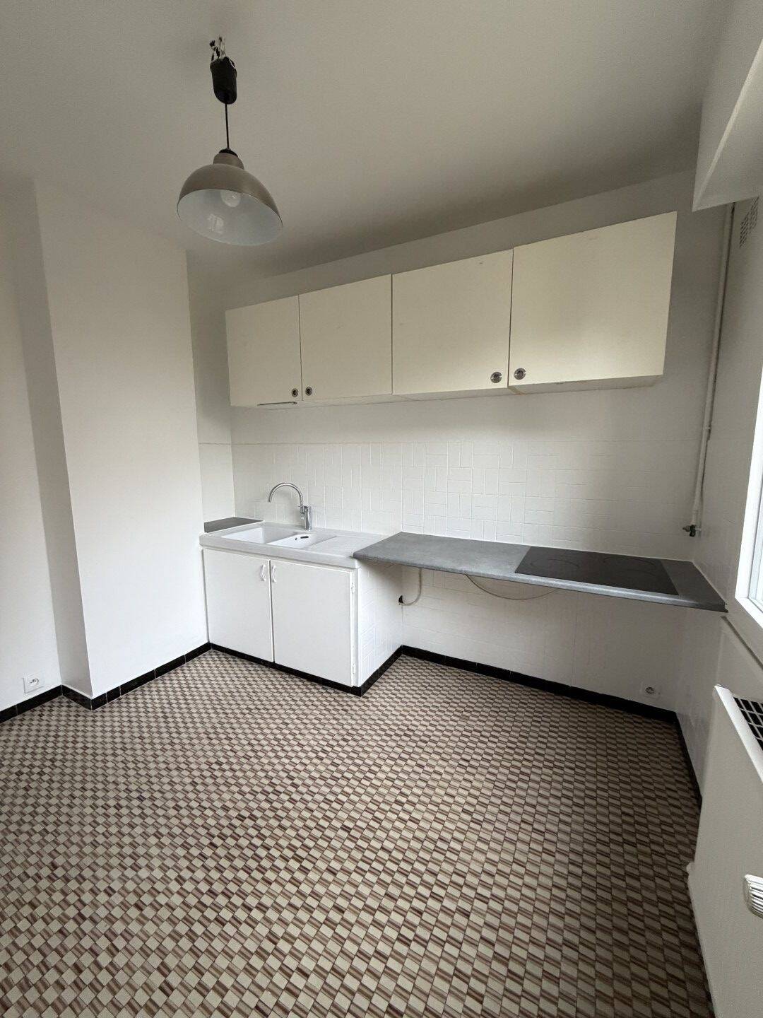 Maison à louer, 44m², MONTREUIL