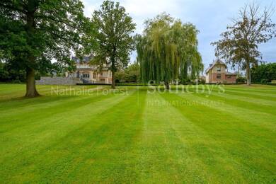 Maison à vendre de 1.7M à 3M € 7 pièces 7 chambres 500 m² 16 000 m² de terrain Mons en Pevele 59246