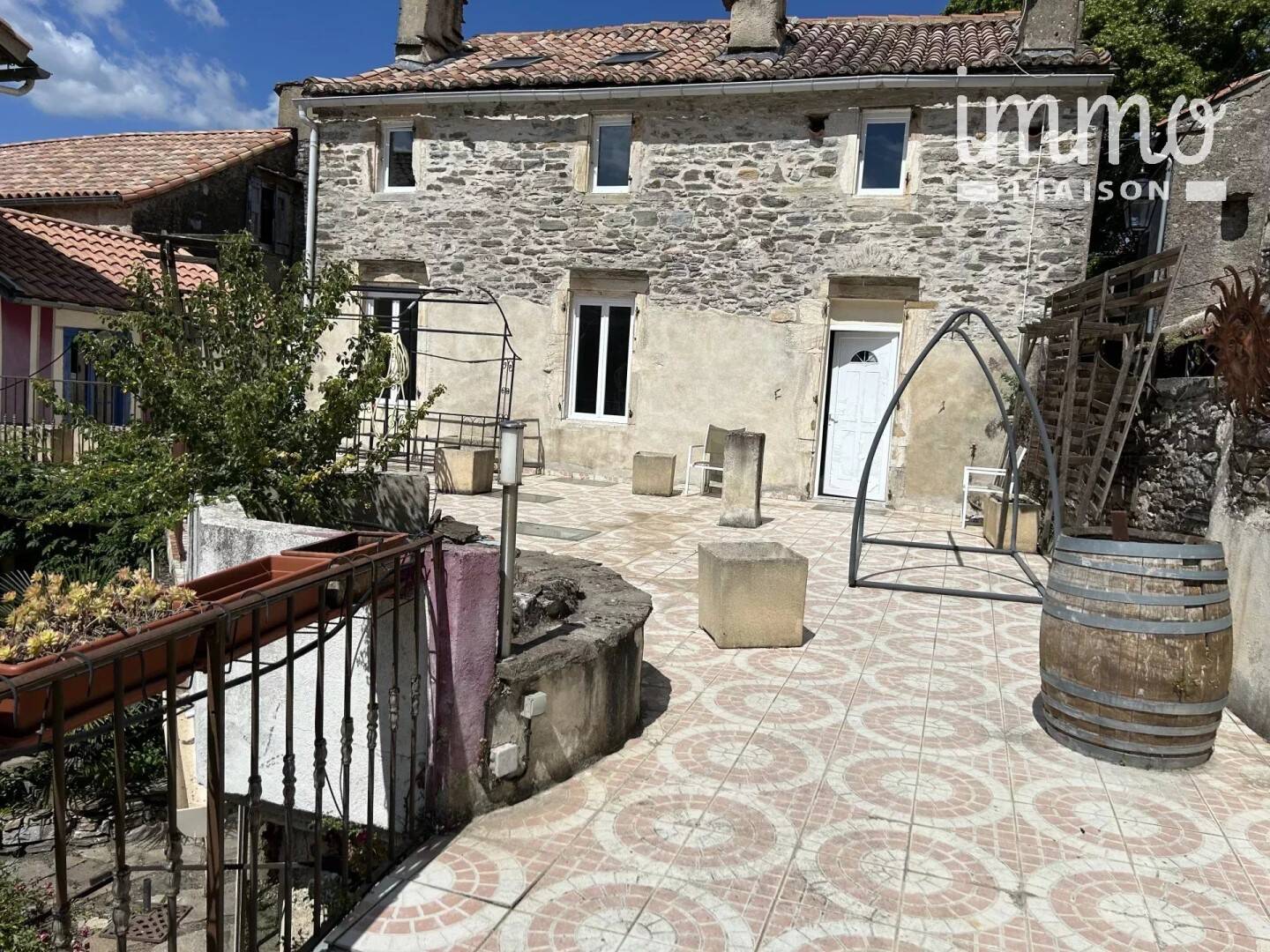 Maison à vendre, 624m², SAINT PONS DE THOMIERES