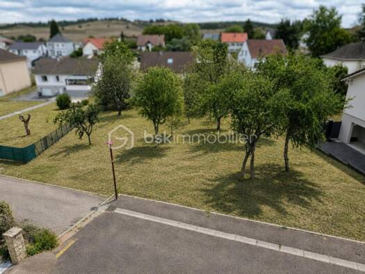 Terrain constructible à vendre 78 000 € 760 m² de terrain Macheren 57730