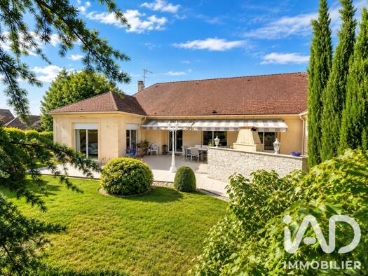 Maison de plain-pied à vendre 599 000 € 7 pièces 4 chambres 250 m² 1 520 m² de terrain Itteville 91760