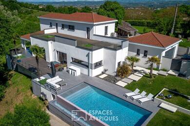 Maison à vendre - Neuf 890 000 € 10 pièces 5 chambres 265 m² 1 783 m² de terrain Jaillans 26300