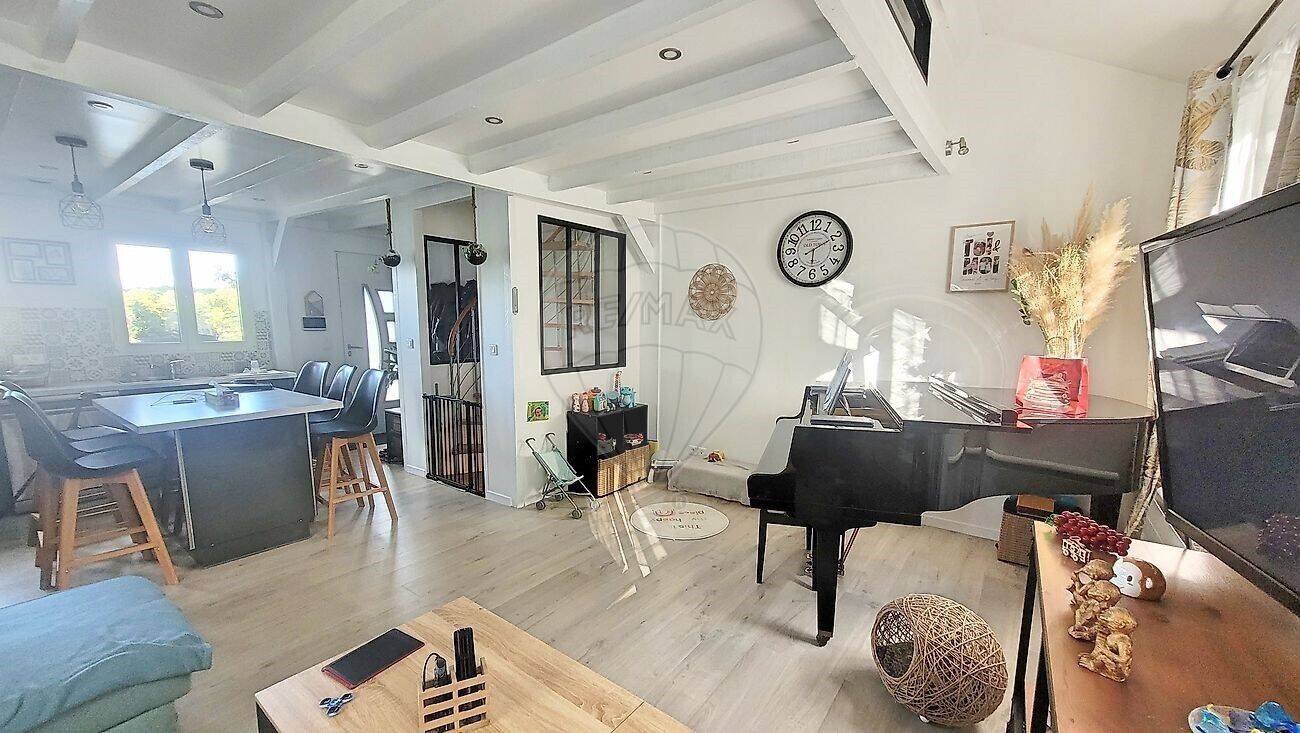 Maison à vendre, 82m², LE COUDRAY MONTCEAUX