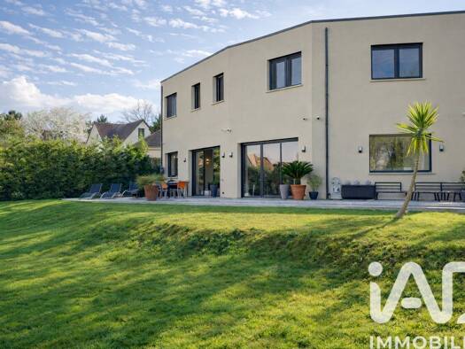 Maison à vendre 1 872 000 € 10 pièces 5 chambres 410 m² 4 124 m² de terrain Orgeval 78630